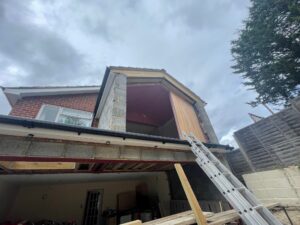 263 HEMDEAN ROAD