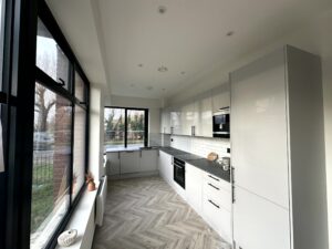 AKSIA HOUSE (31 FLATS)